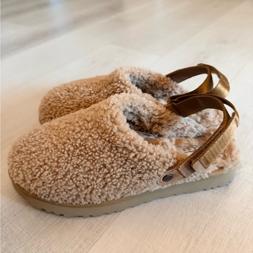UGG Lana Sherpa Mules